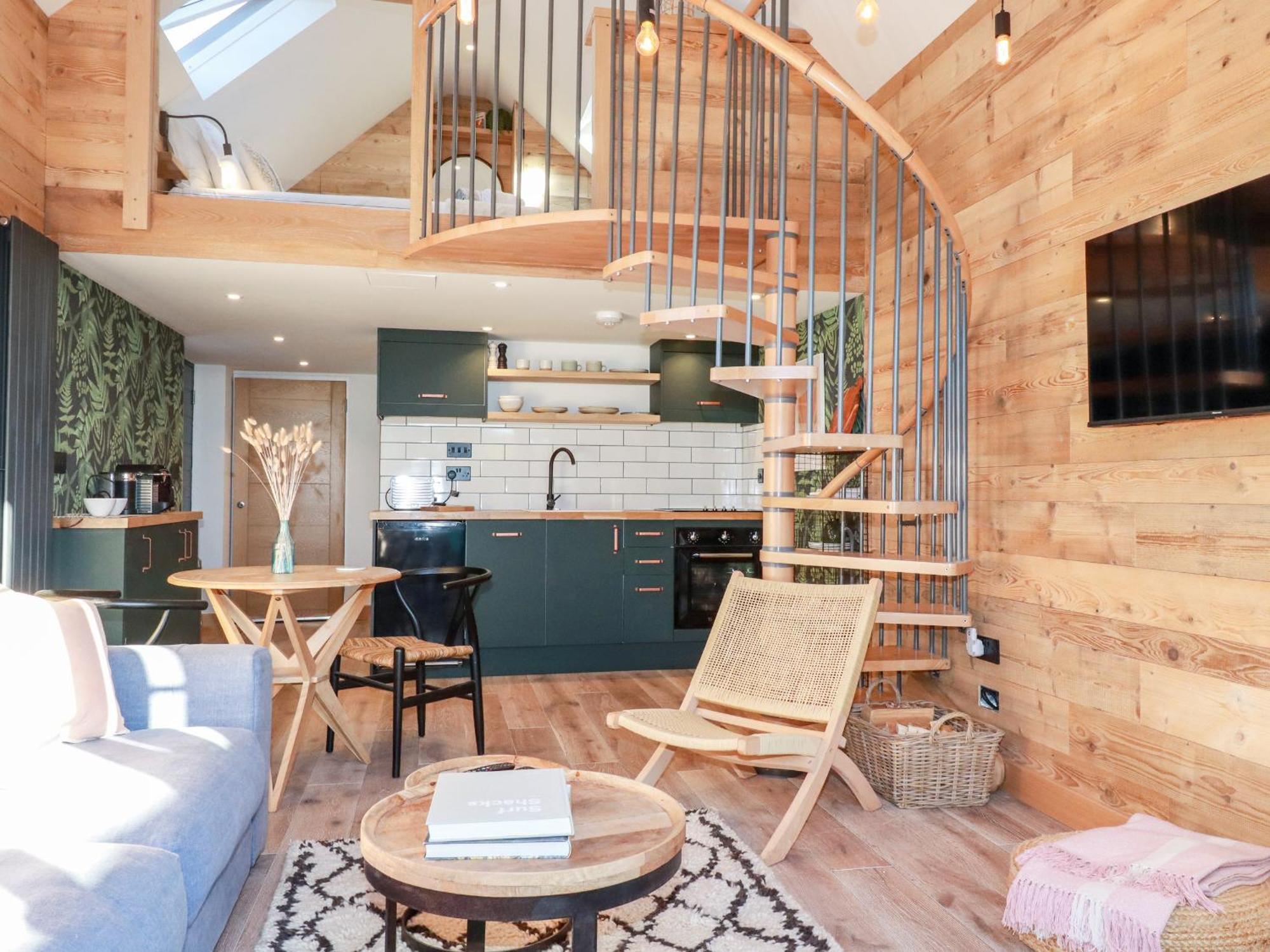 Little Holiday home *
